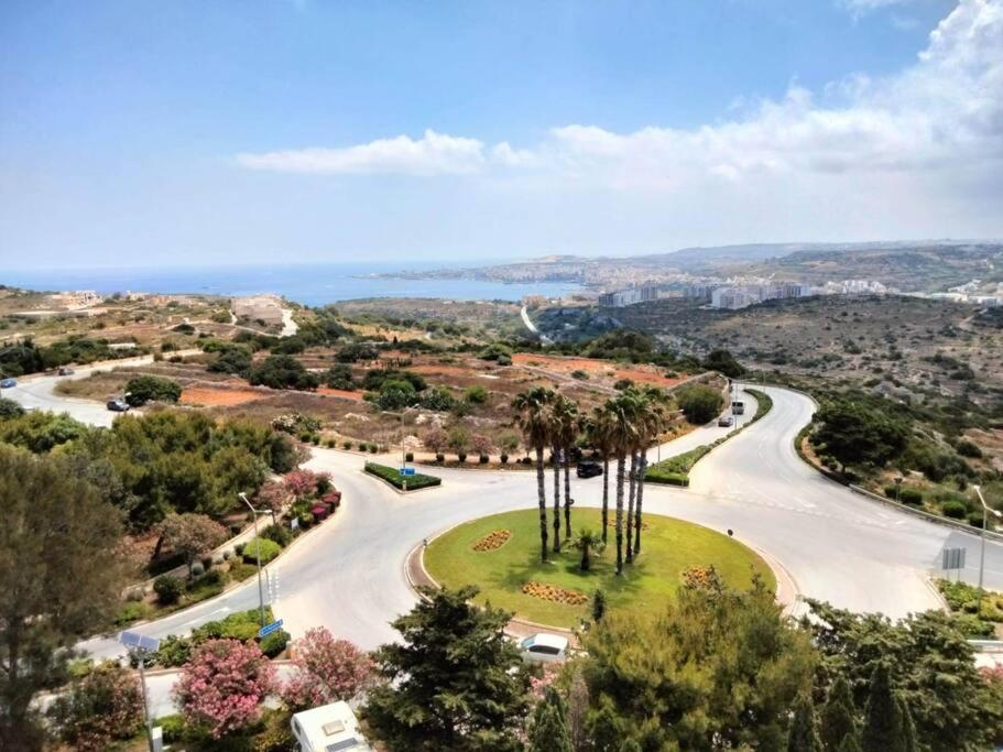 Mellieha Apartment With A View Екстер'єр фото